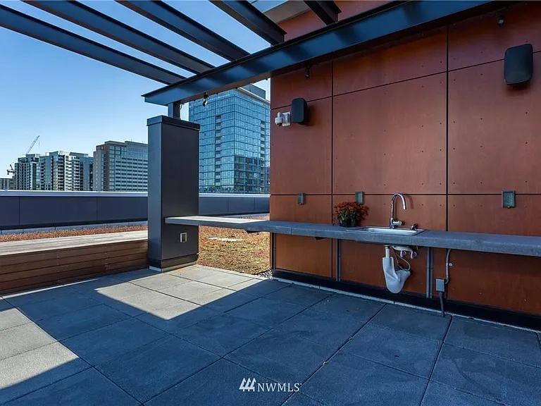 1085 103rd Ave NE #100 — Photo 24