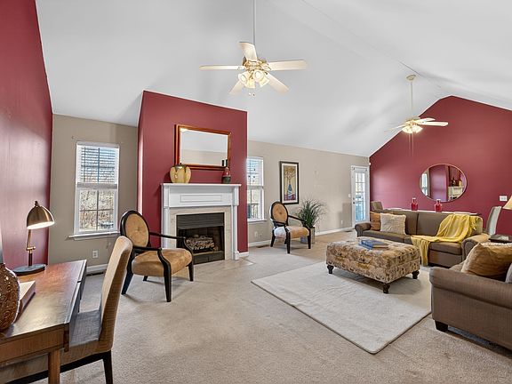 5th image of 833 Blakemore Rd