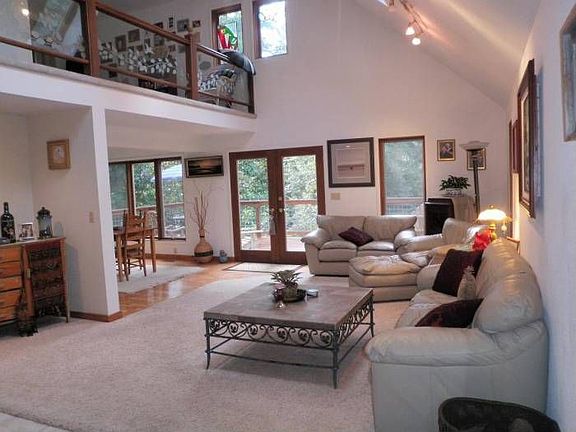 Spacious Open Living Rm