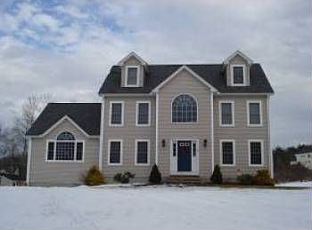 1st image of 28 Garland Dr