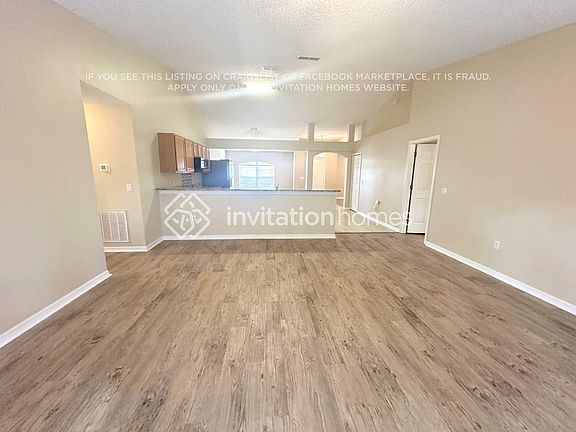 5th image of 495 Eldron Ave