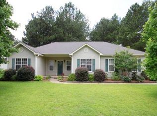 520 Loxley Dr, Warner Robins, GA 31088