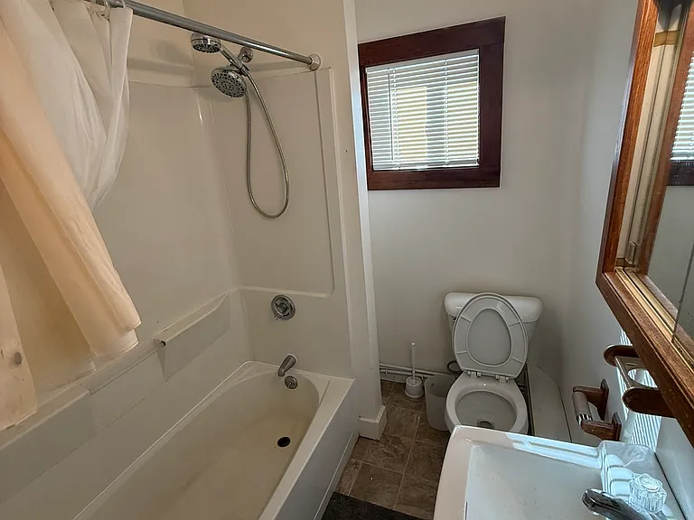102 Francis Ave #2 — Photo 9