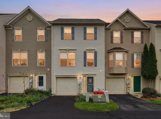 264 Country Ridge Dr, Red Lion, PA 17356