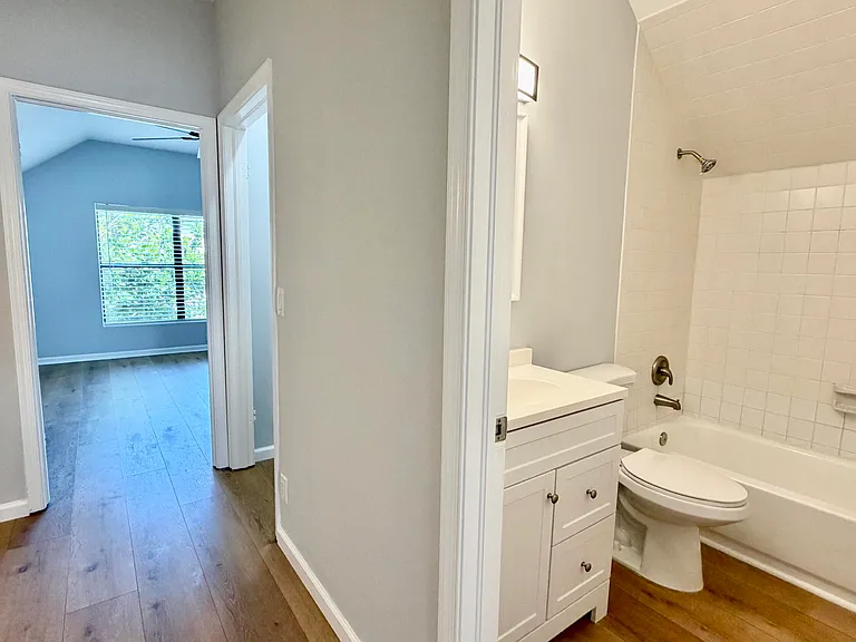 6048 Garrett St — Photo 53