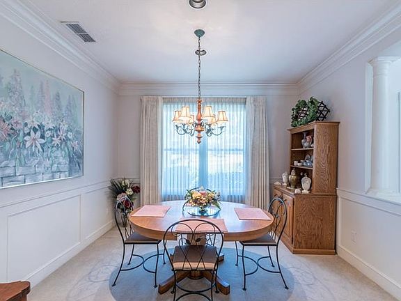 2nd image of 8520 Doral Dr