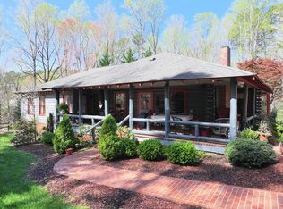 4041 Mount Cross Rd, Danville, VA 24540