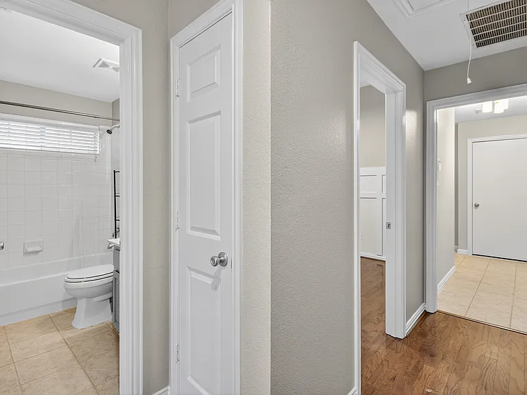 1604 Wagon Wheel Dr — Photo 8