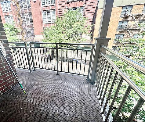 1st image of 432 E 88th St APT 312