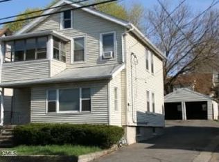 15-17 Ridgewood Pl, Bridgeport, CT 06606