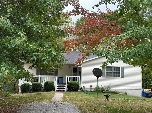 13166 Woodland Groves Pl, Hannibal, MO 63401