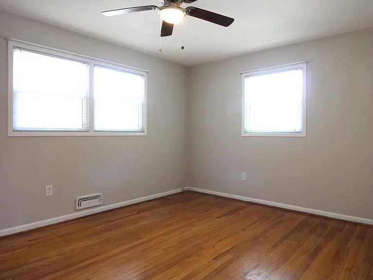 6211 Duntley Ct — Photo 39