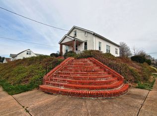 804 Willow St, Pottstown, PA 19464