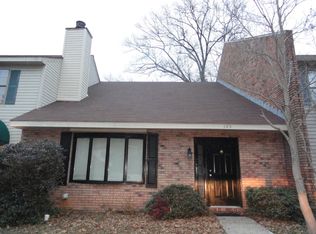 109 Brookwood Ln, Hattiesburg, MS 39401