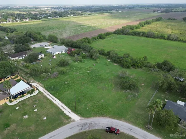 1510 El Camino Dr, Weslaco, TX 78599