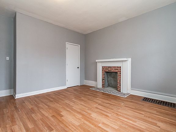 4th image of 4532 Pennsylvania Ave Unit B