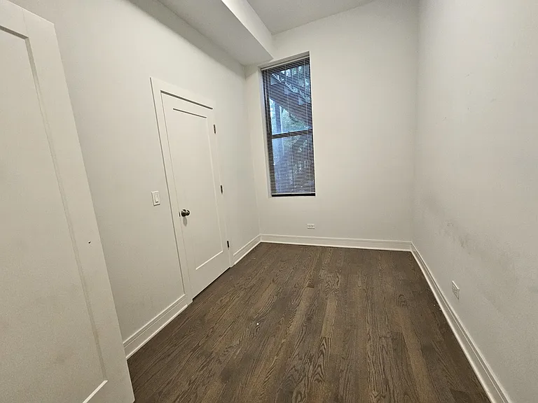 951 W Armitage Ave #2R — Photo 12