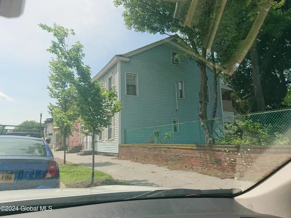525 2nd Avenue, Troy, NY 12182