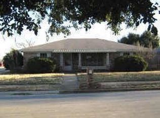 6220 Shirley Dr, North Richland Hills, TX 76180
