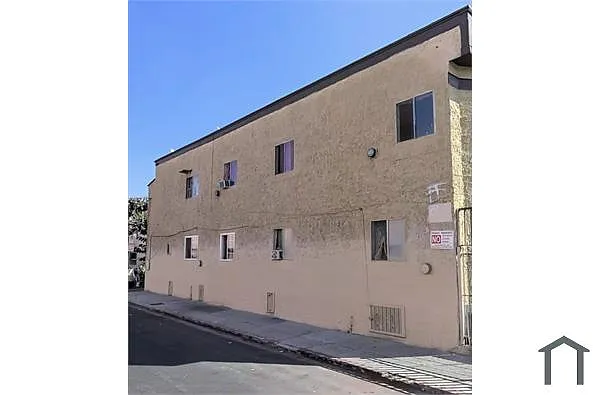 Building Photo - 2240 Wall St