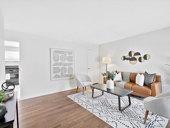 2nd image of 11491 Las Ladera Dr