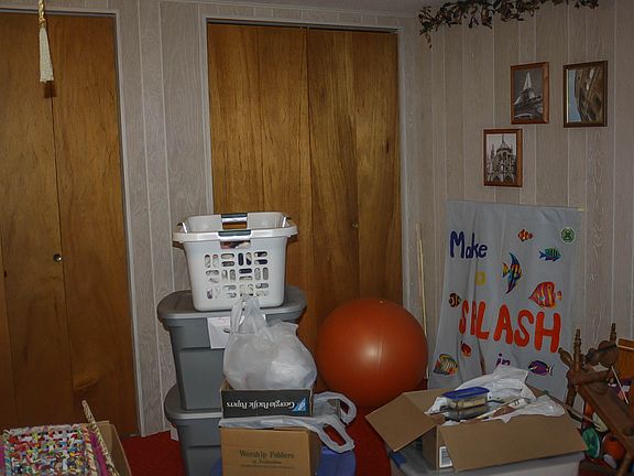 5th image of 516 E 4th Ave