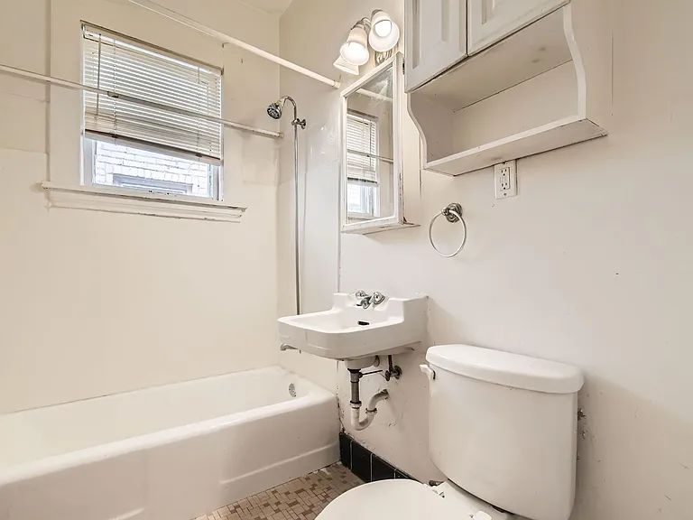707 Grand Ave — Photo 14