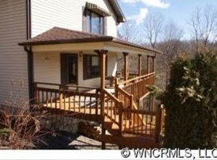 89 Wenlock Way, Waynesville, NC 28785