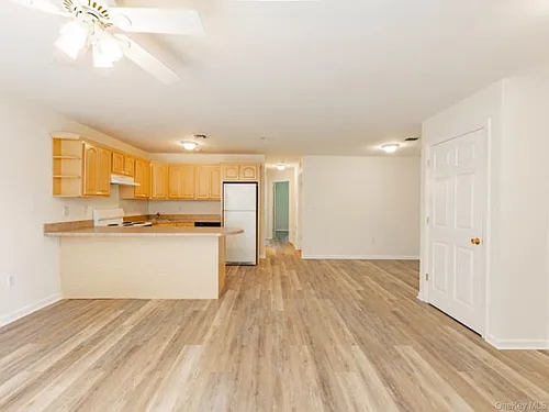 105 Flurry Ln Photo 1