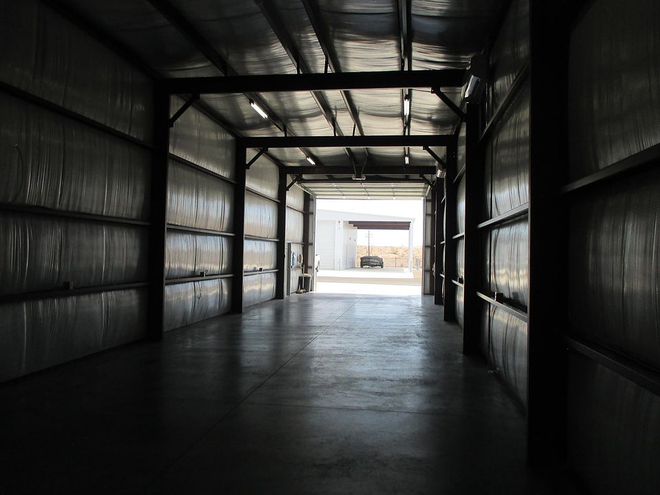 1st image of 3493 E Heights Blvd