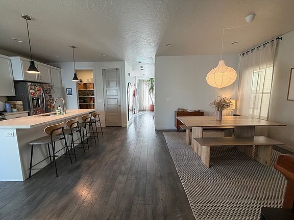 4th image of 2416 N Gotland Way