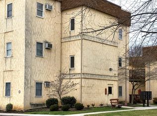 258 W 2nd St, Waynesboro, PA 17268