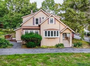 30 Woodrow Ave, Haverhill, MA 01830