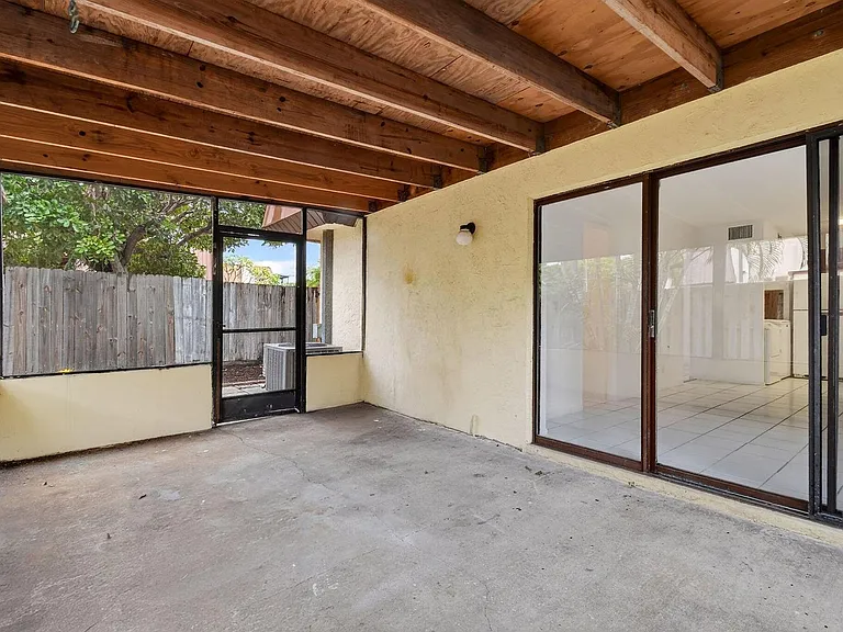 3502 Gardens East Dr #B — Photo 43