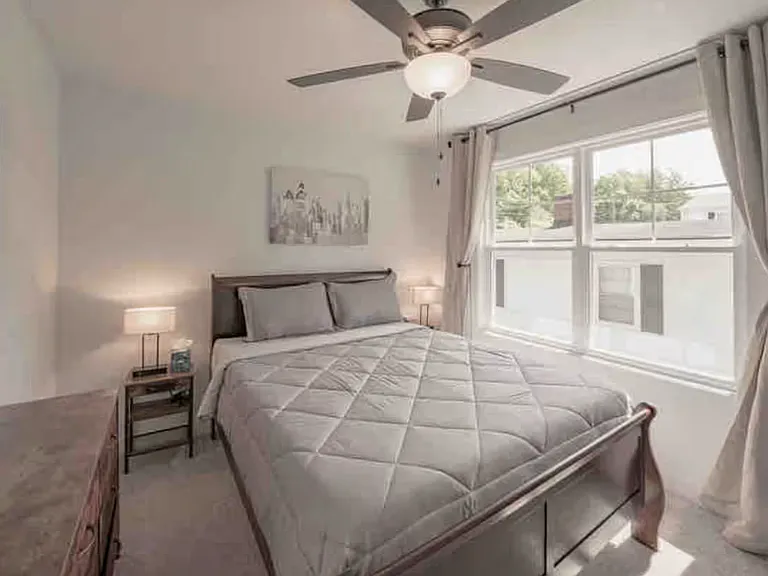 418 Moseley Dr — Photo 27