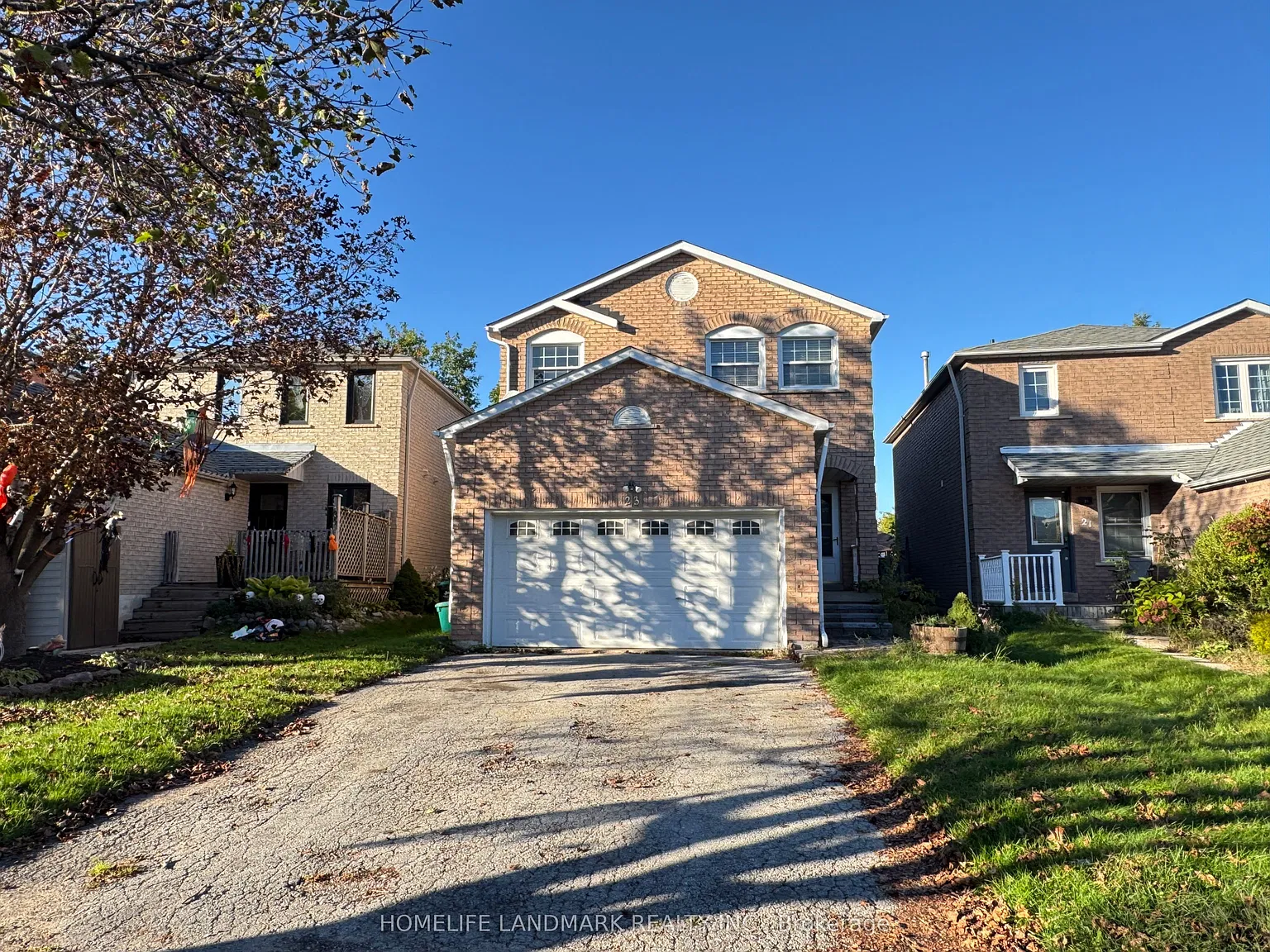 4 bed, $2,950 — Photo 1