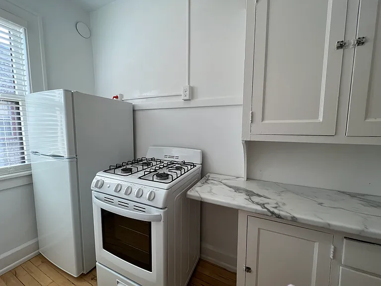Stevens Square Apartments — Photo 121