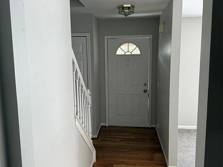 1106 Oak Valley Dr — Photo 6