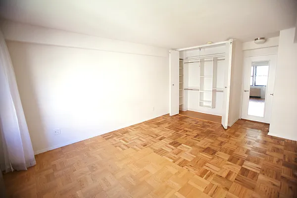 Rented by Engelman And Co | media 22