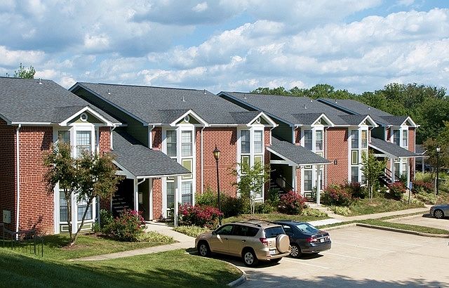 1st image of 1881 Sugar Hill Dr