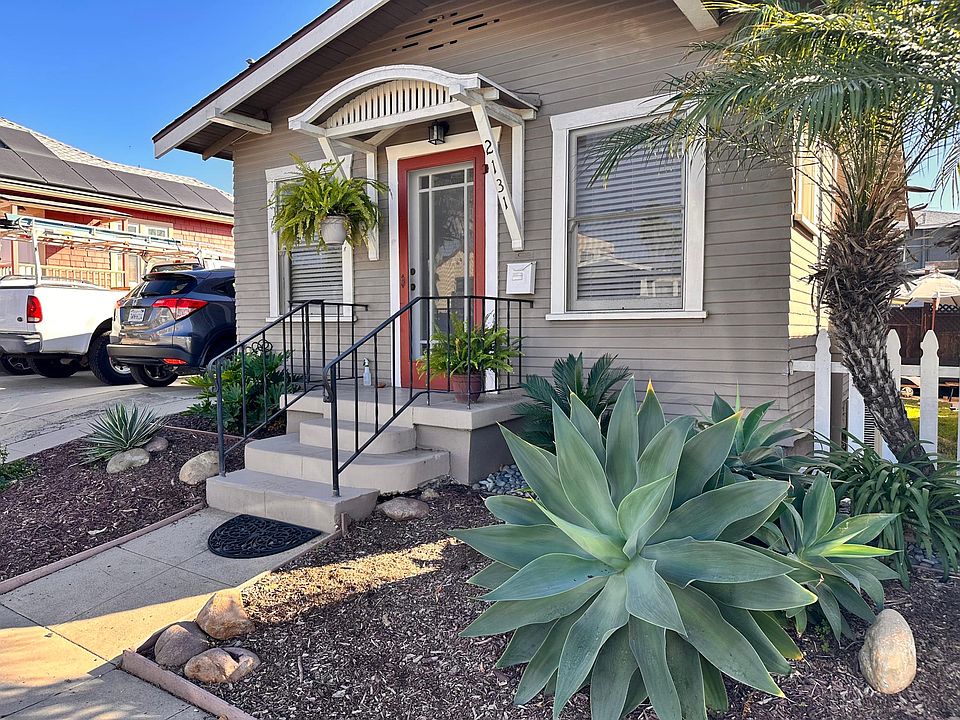 1st image of 2131 Meade Ave