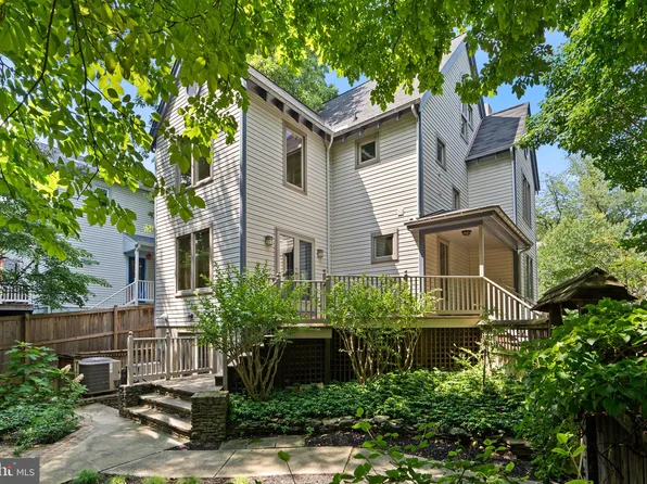 601 Ellsworth Dr, Silver Spring, MD 20910