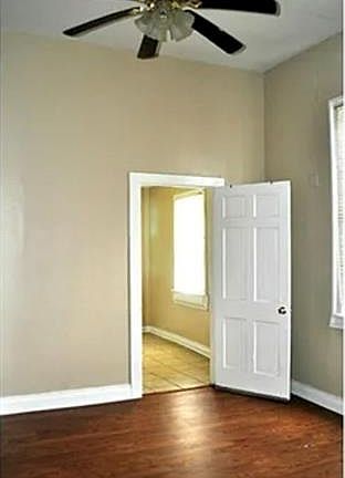 4th image of 834 Verret St