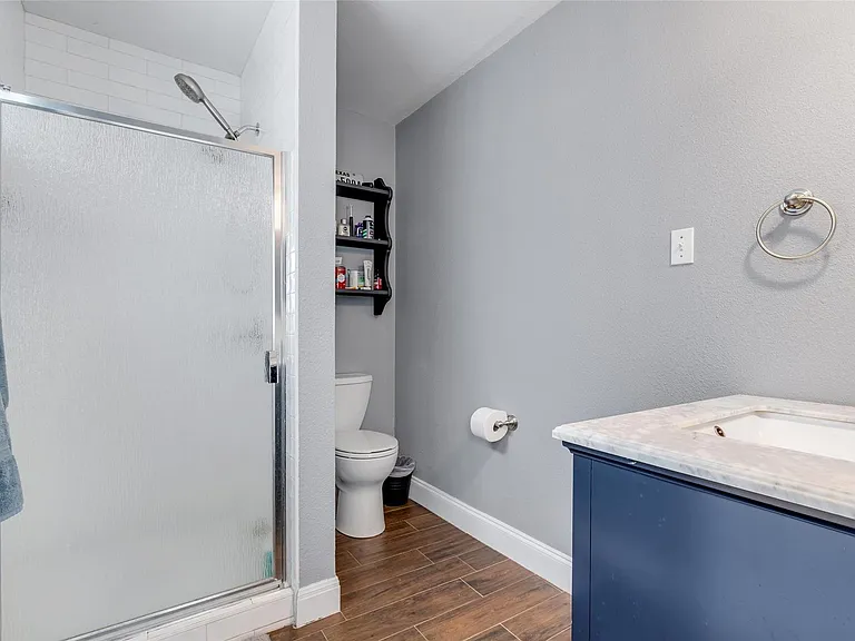 815 E 31st St #C — Photo 18