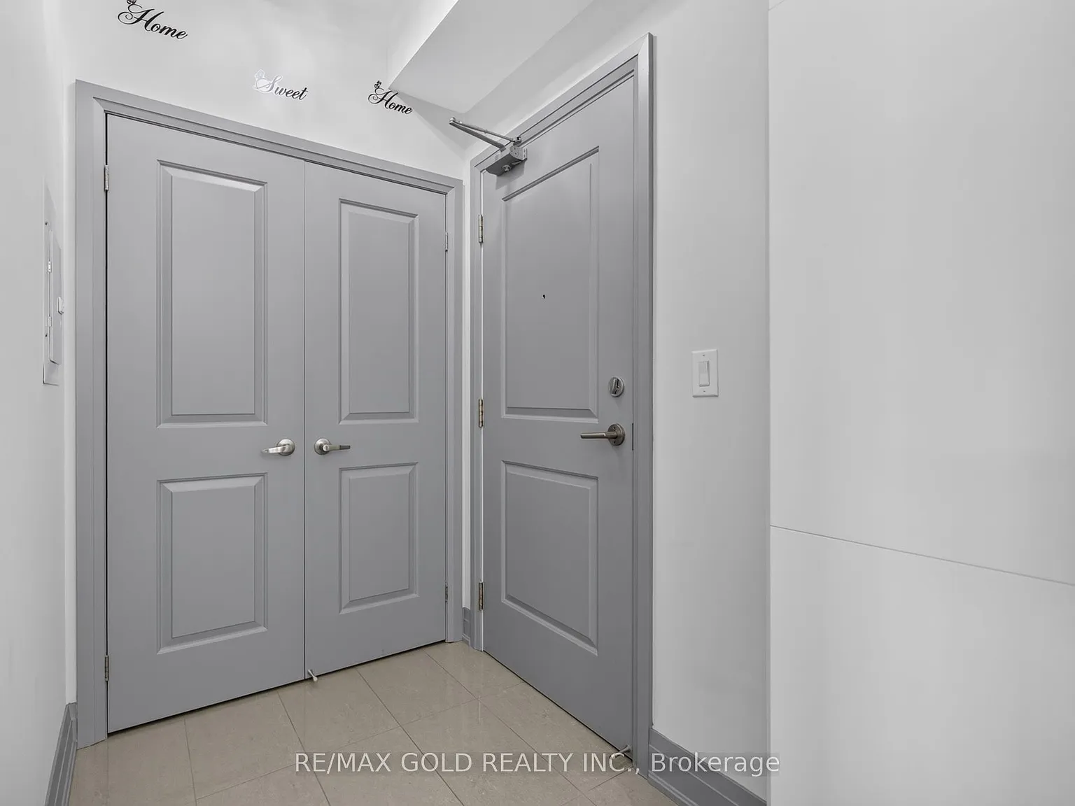 1 bed, $2,350 — Photo 4