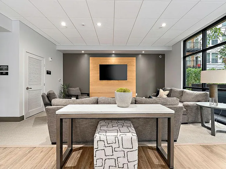 Edge Apartments — Photo 46