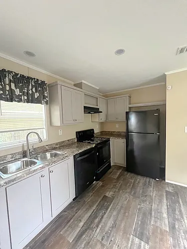 517 Scott Ln Photo 1