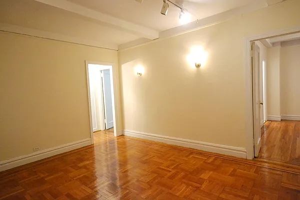 Rented by Corcoran | media 17