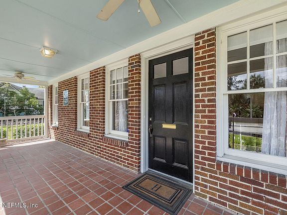 4th image of 1127 RIVIERA Street