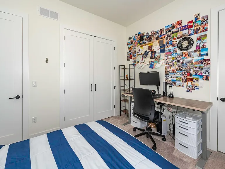 1858 Upland Dr — Photo 47